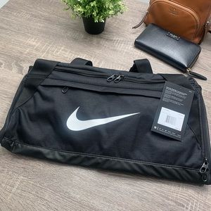Nike gym duffel bag